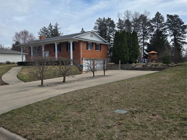 House for sale in Webster City, Iowa