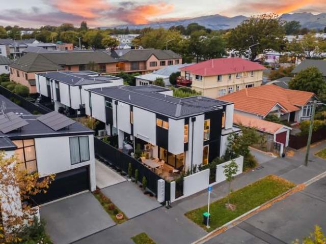 Townhouse for sale in Saint Albans, Canterbury