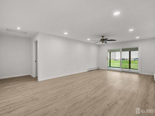 Condo for sale in Monroe Township, New Jersey