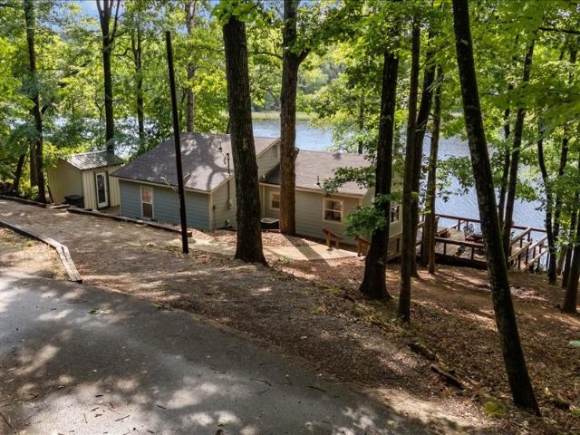 House for sale in Elkhart, Texas