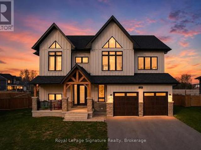 House for sale in The Blue Mountains, Southwestern Ontario
