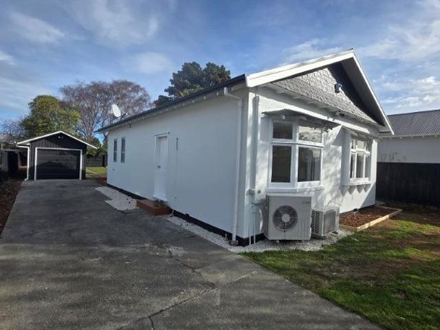 House for rent in Heathcote, Canterbury