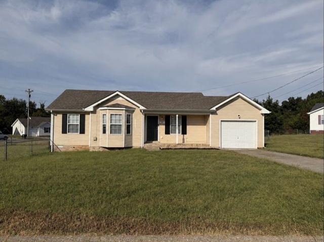 House for sale in Oak Grove, Christian County