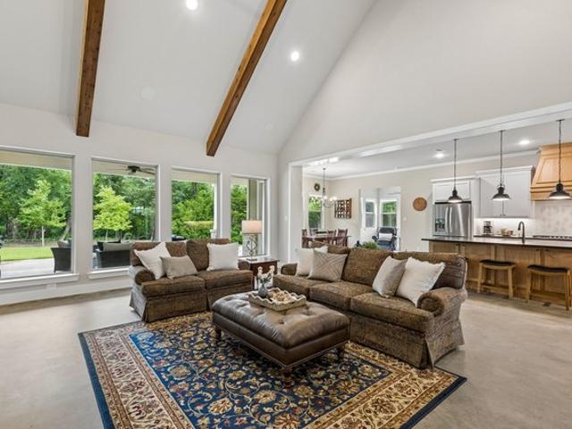 House for sale in Weston, Texas