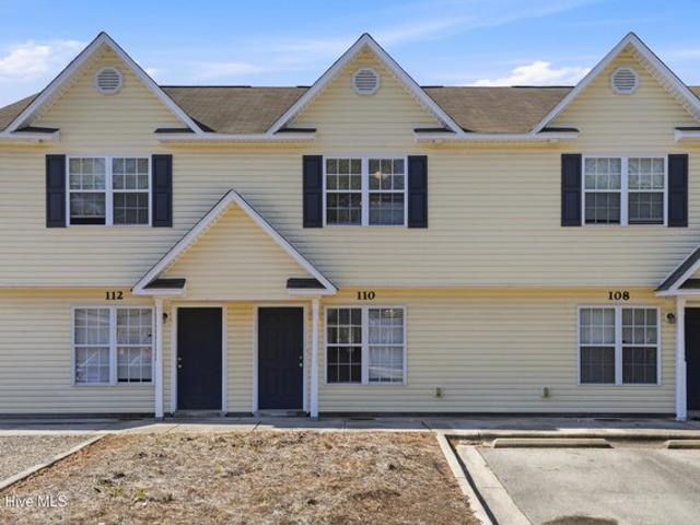 Condo for sale in Jacksonville, North Carolina