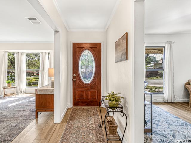 House for sale in Universal City, Texas