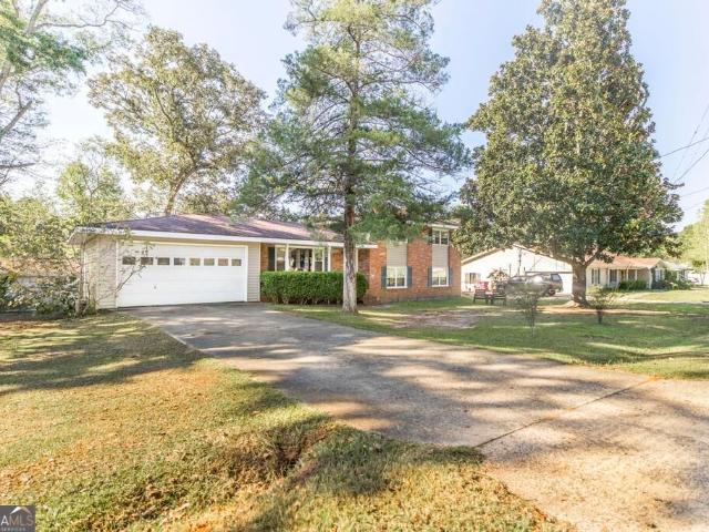 House for sale in Crestwood Estates, Centerville