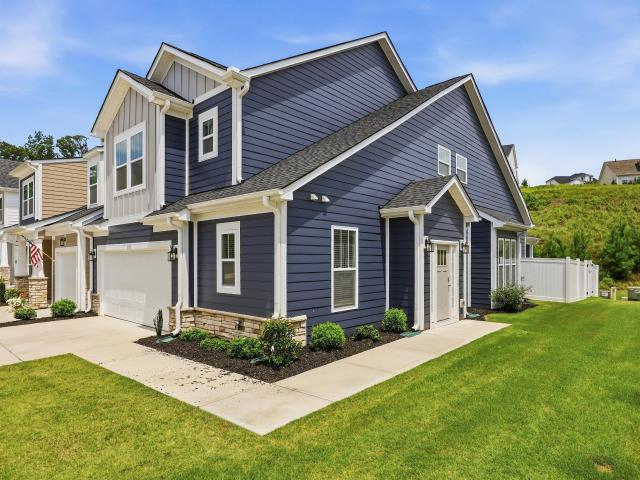 Townhouse for sale in Central, South Carolina