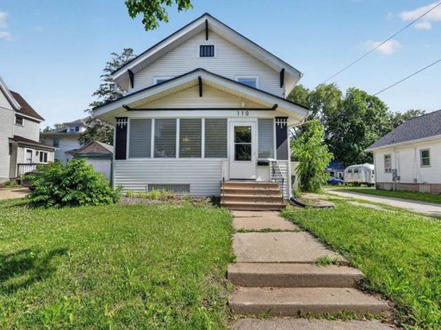 House for sale in Cedar Falls, Iowa