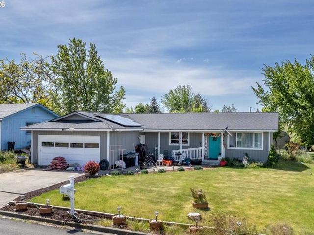 House for sale in Goldendale, Washington