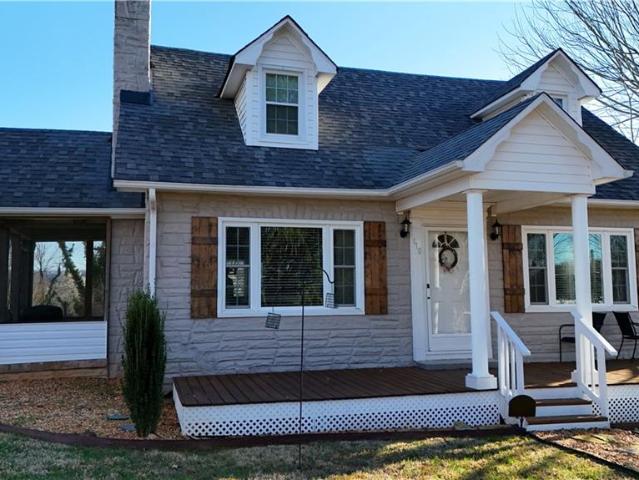 House for sale in Jonesville, North Carolina