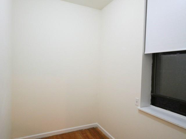 Apartment for rent in Arverne, New York