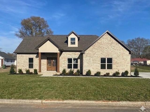 House for sale in Tuscumbia, Alabama