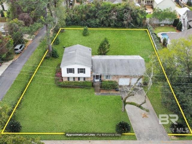 House for sale in Fairhope, Alabama