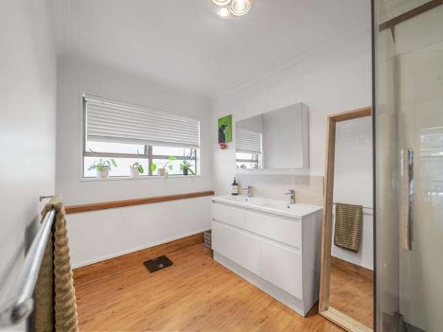 House for sale in Omokoroa, Bay Of Plenty