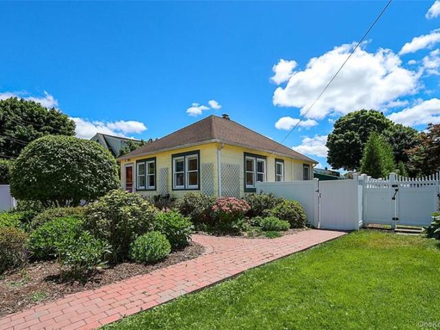 House for sale in Huntington, New York