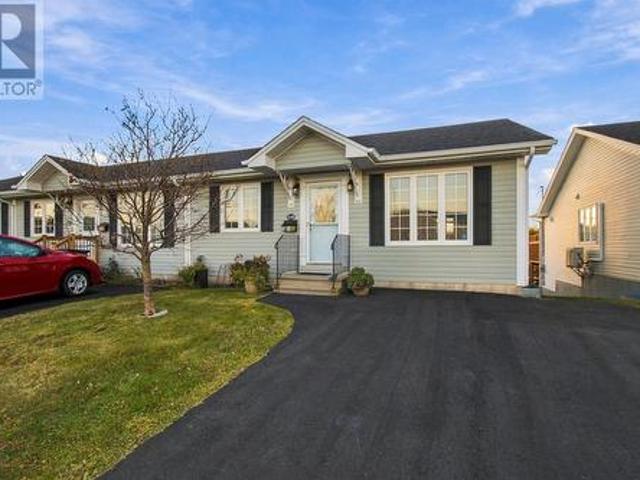 House for sale in Southlands, St. John's