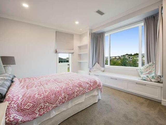 House for sale in Whangaparaoa