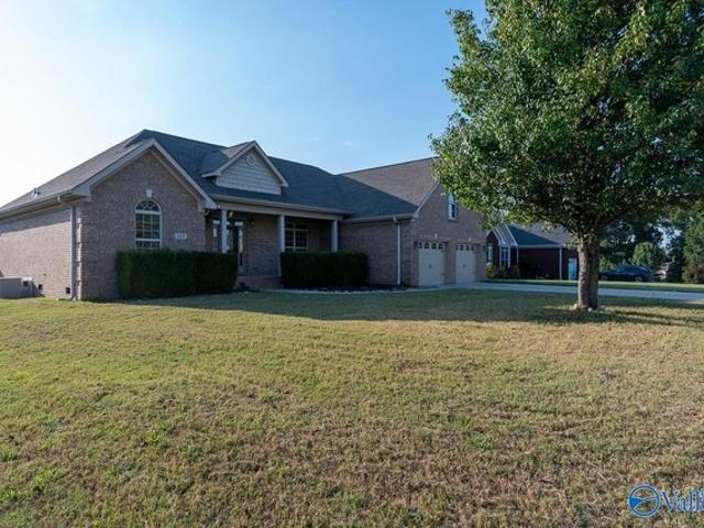 House for sale in New Market, Alabama