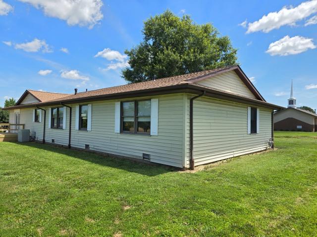 House for sale in Eldorado, Illinois