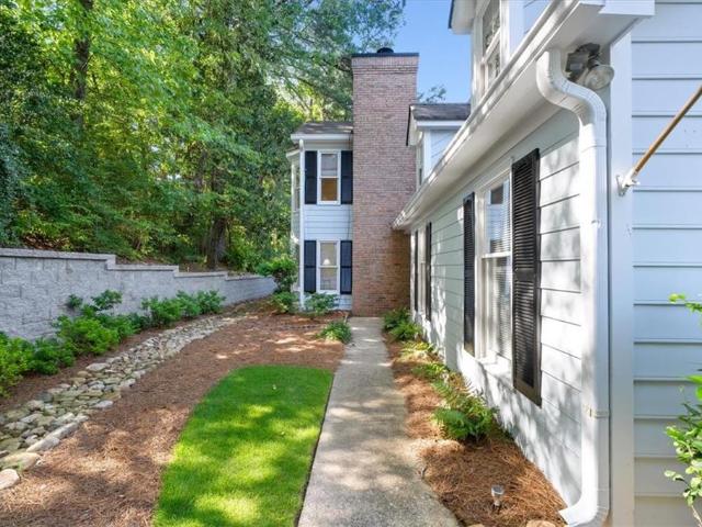 Townhouse for sale in Roswell, Georgia