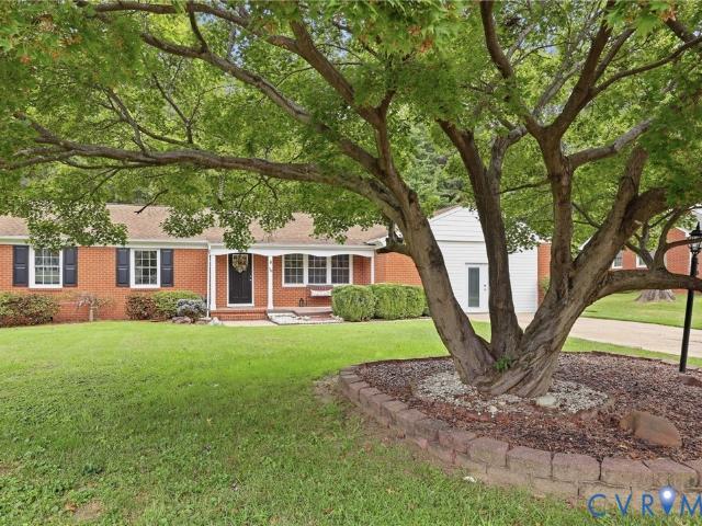 House for sale in Dunlop, Colonial Heights