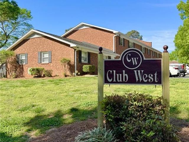 House for sale in Pfafftown, North Carolina
