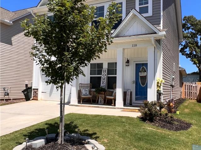 House for sale in Highland Park, Easley