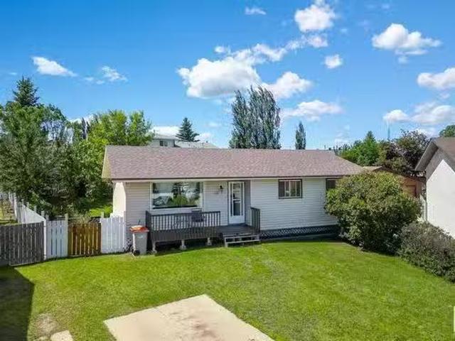 House for sale in Millet, Alberta