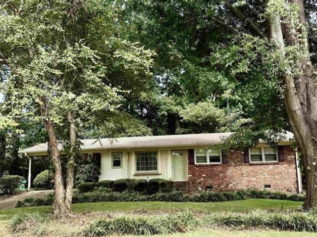 House for sale in Tuscumbia, Alabama
