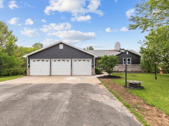 House for sale in Hortonville, Wisconsin