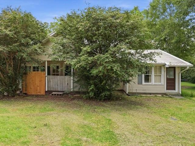 House for sale in Worth, Georgia