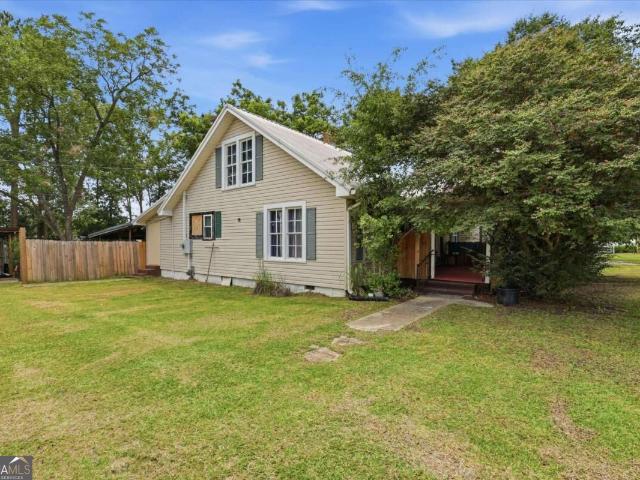 House for sale in Worth, Georgia