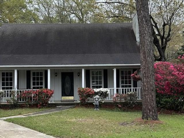 House for sale in Daphne, Alabama