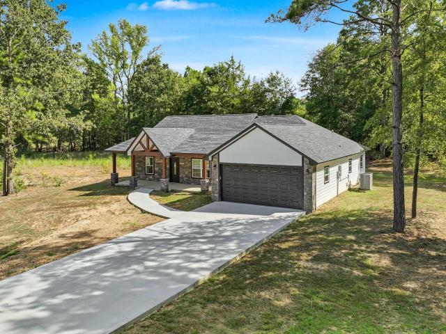 House for sale in De Queen, Sevier County