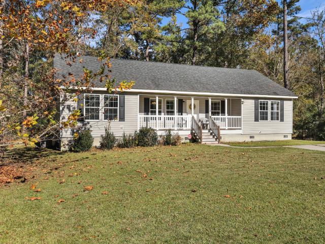 House for sale in Ridgeville, South Carolina