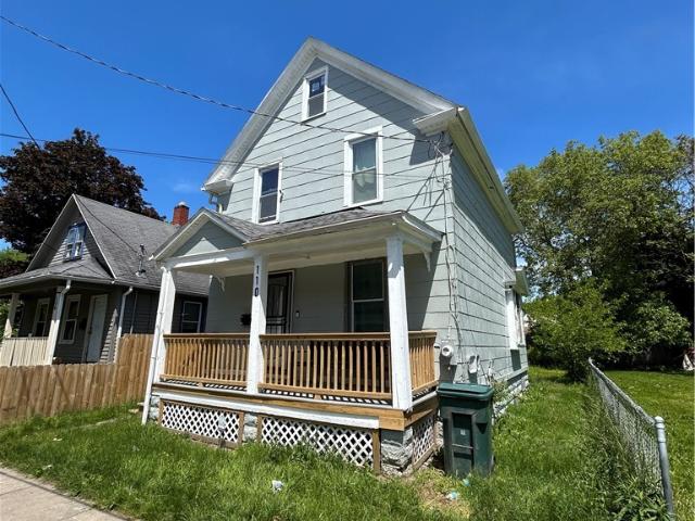 House for sale in Oak Hill, New York