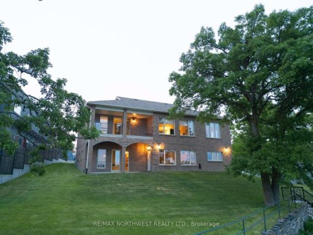 House for sale in Kenora, Northwestern Ontario