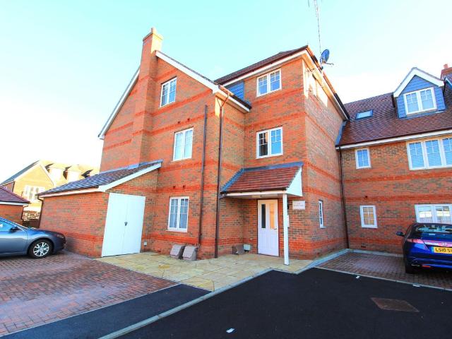 Apartment for rent in Bray Wick, Maidenhead
