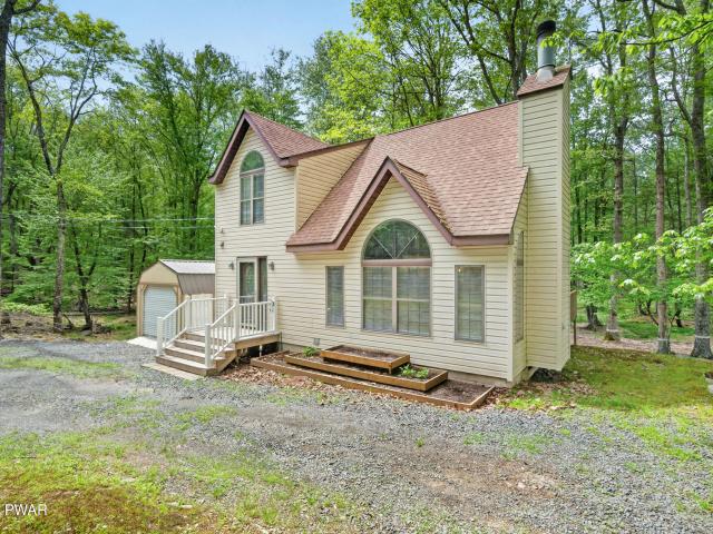 House for sale in Beach Lake, Pennsylvania