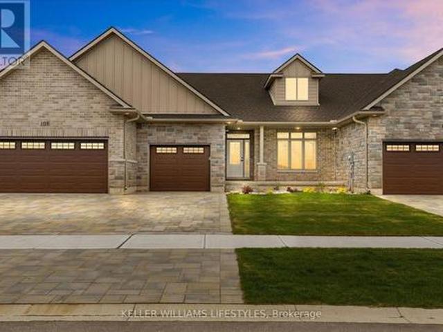 House for sale in Forest, Lambton Shores