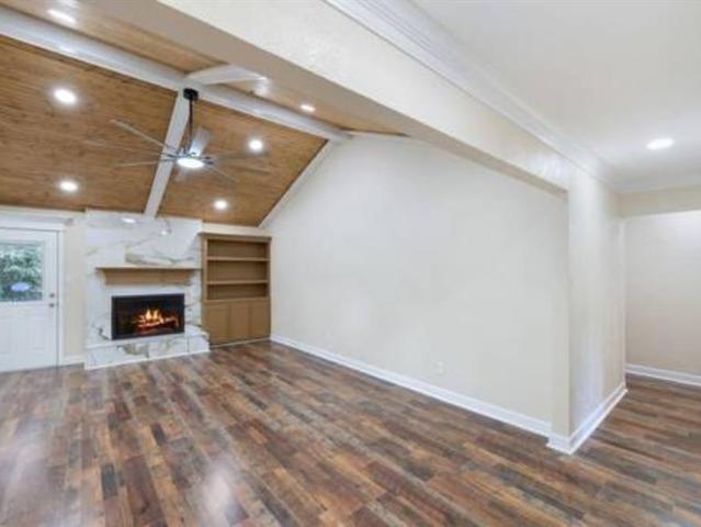 House for sale in Henderson, Texas