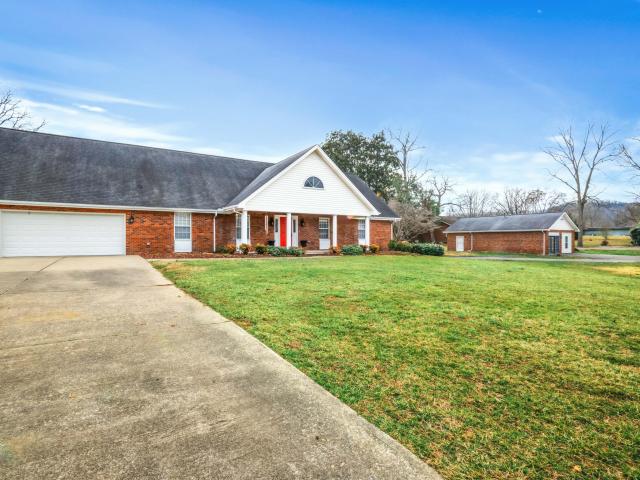 House for sale in Williamsburg, Kentucky
