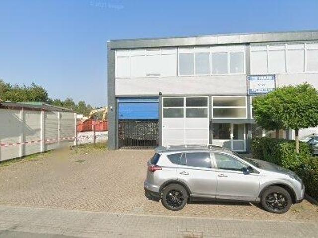 Bedrijfspand te huur in Voorschoten, Zuid Holland
