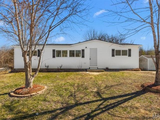 House for sale in Moscow Mills, Missouri