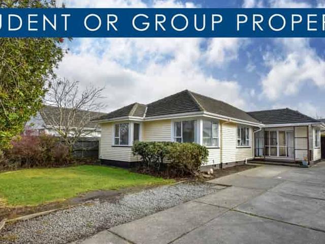 House for rent in Chaslands, Canterbury