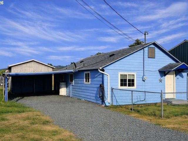 House for sale in Oregonia