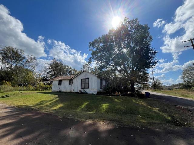 House for sale in San Augustine, Texas