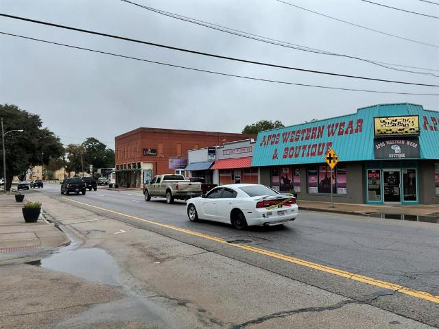 Commercial for sale in Chamber East, Cleburne