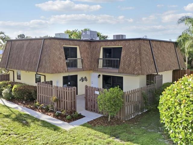 Townhouse for sale in Jupiter, Florida